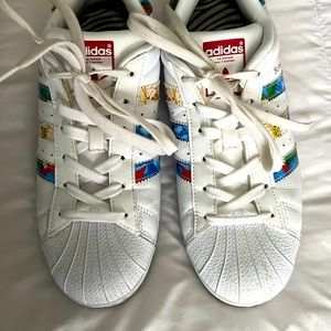 Women’s Adidas Sneakers Size 8.5